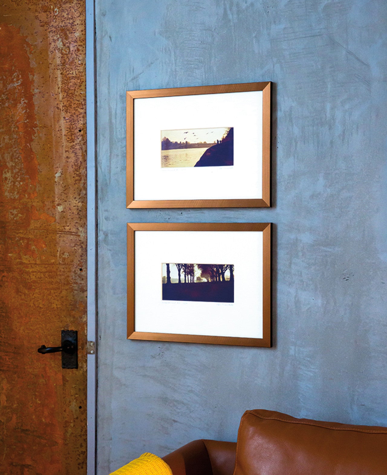 VENTURA | 23mm Bronze, Wood Frame