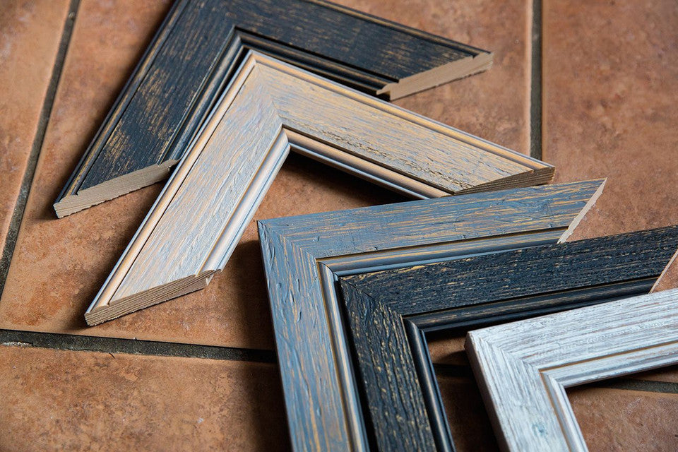 STRATHDON | 42mm Grey, Wood Frame